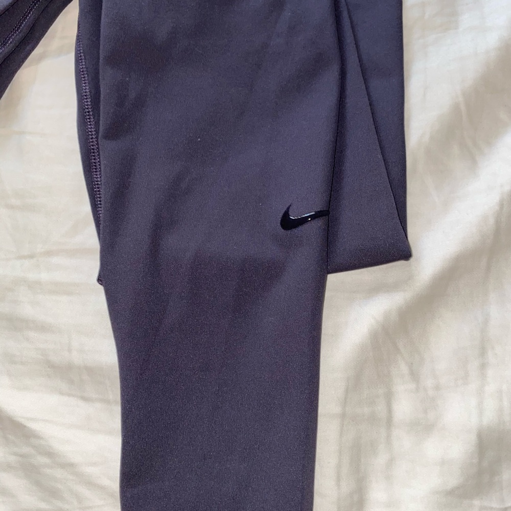 Nike one lux tight fit leggings